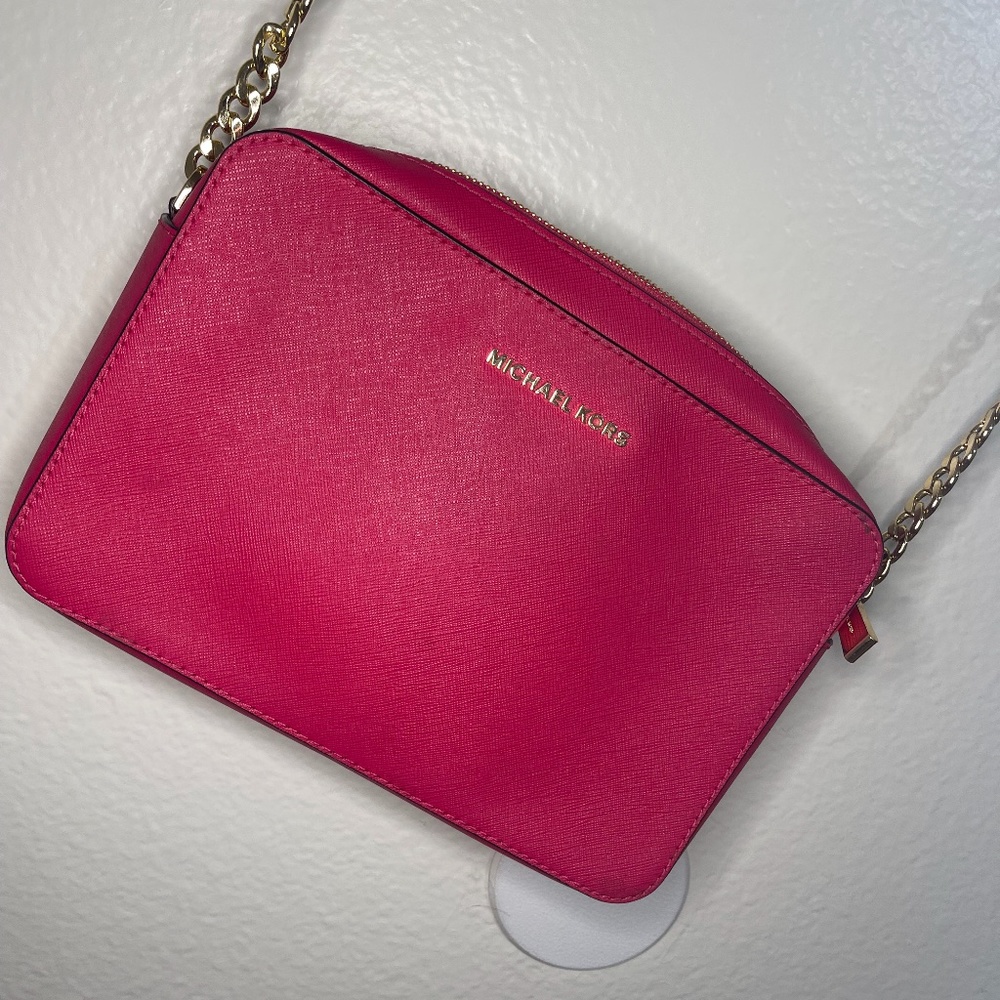 EUC 🌟 Pink Michael Kors Crossbody